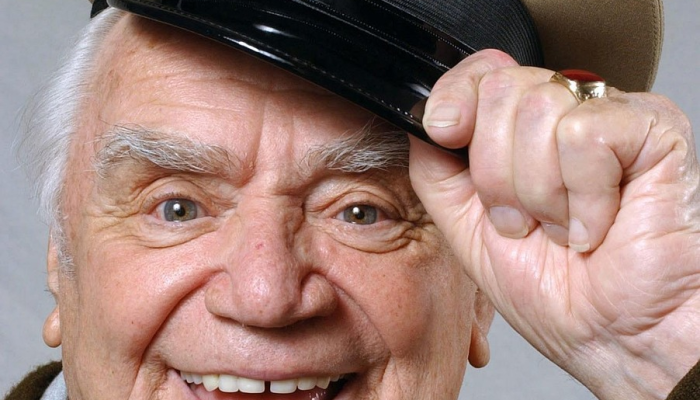 波尔图面包店创始人去世,享年92岁 波尔图面包店创始人去世,享年92岁