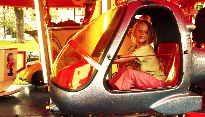 推荐一款”微信小程序蜀山四川麻将外卦神器下载安装”详细开挂玩法