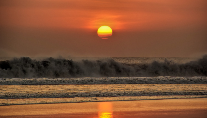 印尼马拉皮火山喷发后村民疏散
