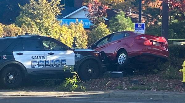 勇士击败公牛，马刺击败黄蜂