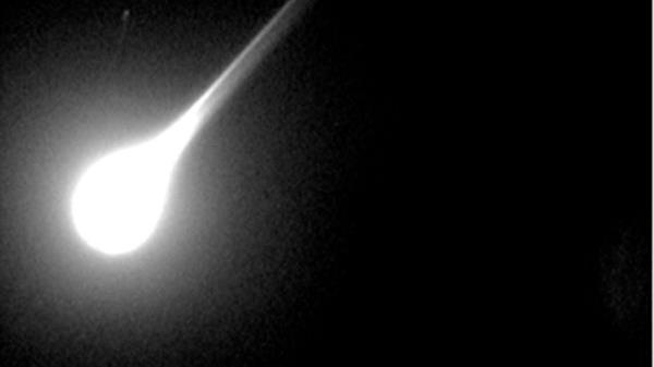 德克萨斯州：墨西哥边境附近有陨石，没有人员伤亡报告