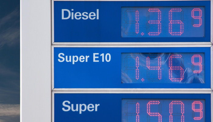 由于需求上升,石油价格本周涨幅超过3% 由于需求上升,石油价格本周涨幅超过3%