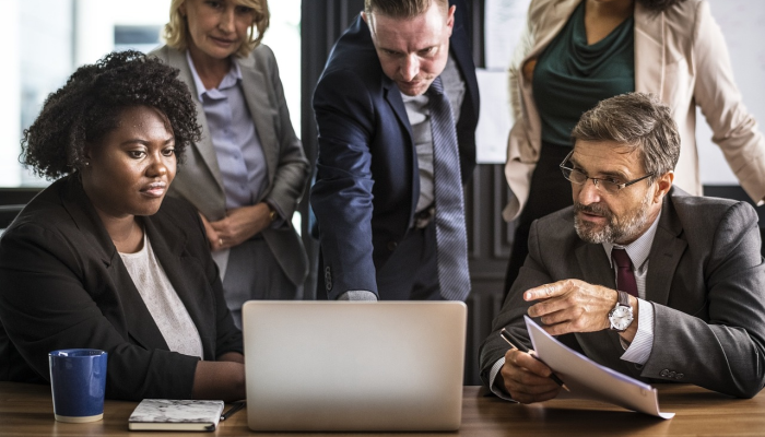 玩家辅助神器:“兴动麻将万能挂”(曝光透视必备猫腻) 玩家辅助神器:“兴动麻将万能挂”(曝光透视必备猫腻)