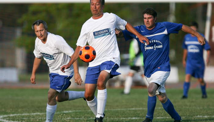 奥加拉的挫败感:拉罗谢尔在主场输给卡斯特后,在14强赛的四场比赛中输了第三场 奥加拉的挫败感:拉罗谢尔在主场输给卡斯特后,在14强赛的四场比赛中输了第三场