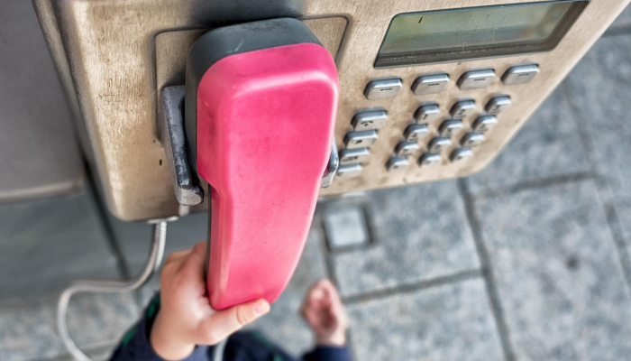 最新教你“手机十三张开挂神器”开挂(透视)辅助教程