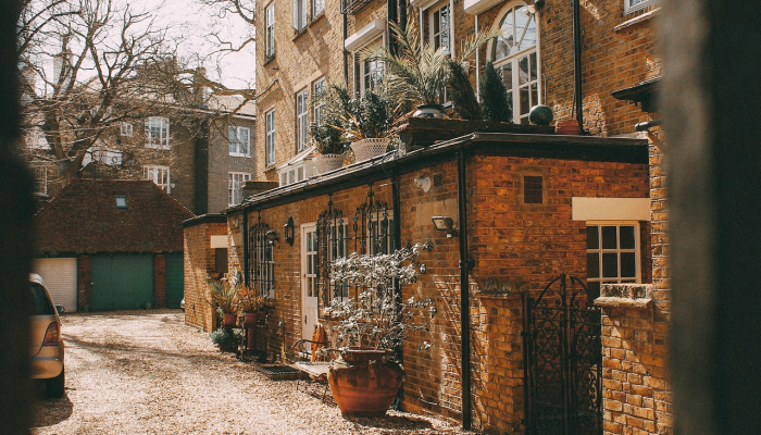 失踪的威克洛男子在海洋中发现尸体10年后终于被埋葬在家中