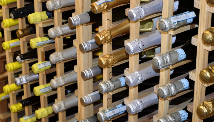 华尔街股市回吐了早盘的涨幅，收盘走低