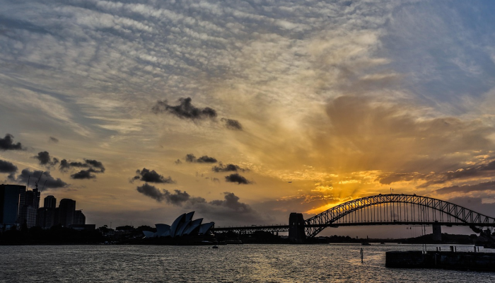 媒体对法国男孩失踪的狂热将山村置于显微镜下