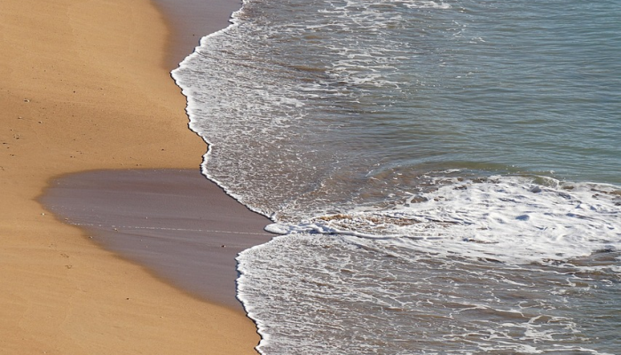 斐济加入世界冲浪之旅，年中削减仍然存在