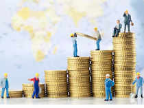 两名绝食抗议的泰国活动人士的生命受到越来越多的关注 两名绝食抗议的泰国活动人士的生命受到越来越多的关注