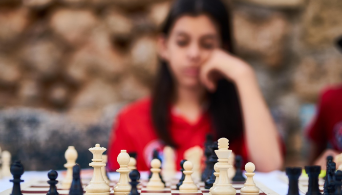 教师：艾伦·里奇森主张第一季的角色在剧集的未来回归