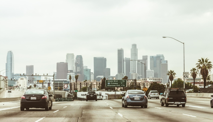 如何在谷歌地图中添加缺失的道路,咖啡馆或位置 如何在谷歌地图中添加缺失的道路,咖啡馆或位置