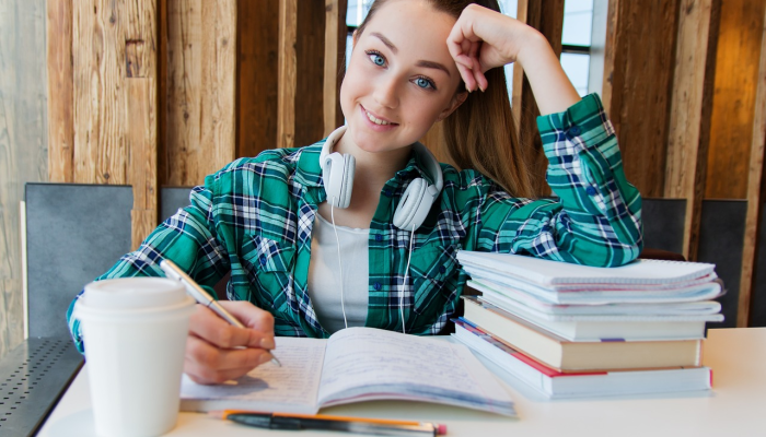 如何让家庭更负担得起大学学费 如何让家庭更负担得起大学学费