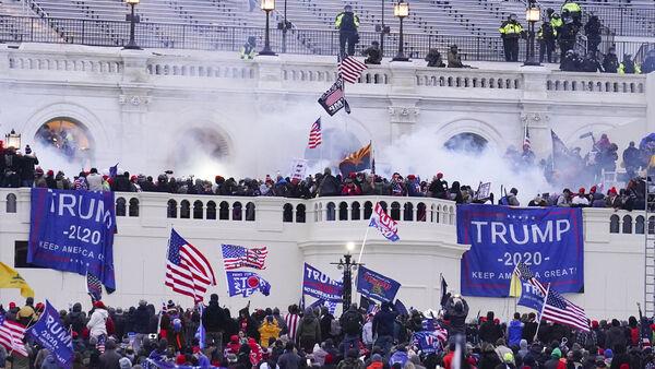 Appeals court rules lawsuits against Trump over January 6 riot can move forward