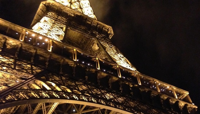 在巴黎为以色列举行的游行中,法国极右翼寻求“解决过去” 在巴黎为以色列举行的游行中,法国极右翼寻求“解决过去”