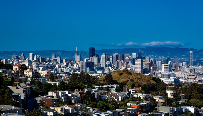 卡塔尔项目吸引了超过17000名游客