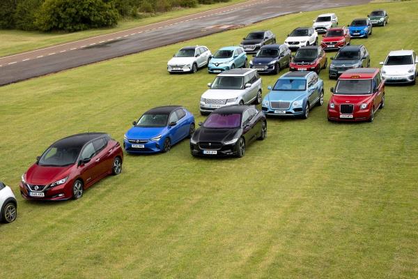 洛根·韦伯在巨人队9-1战胜落基队的比赛中结束了他的3场比赛 洛根·韦伯在巨人队9-1战胜落基队的比赛中结束了他的3场比赛