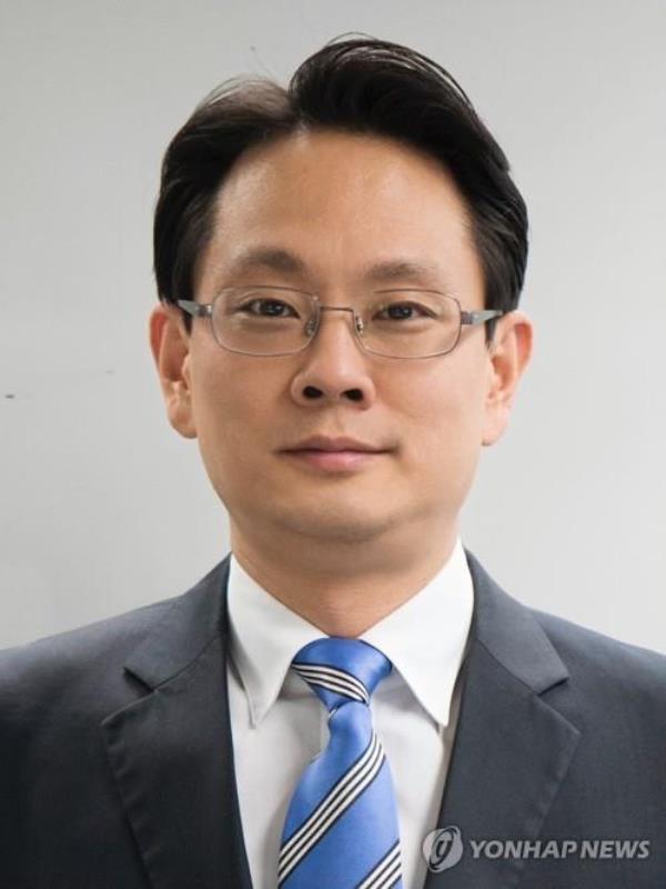 A photo of Bang Kyung-man, a candidate for CEO of KT&G Corp., provided by the company (PHOTO NOT FOR SALE) (Yonhap)