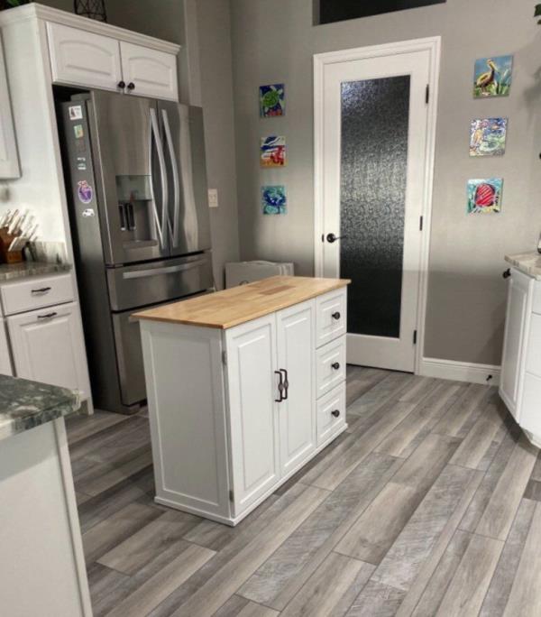 《综合医院》剧组纪念被催化转化器窃贼枪杀的演员约翰尼·沃克 《综合医院》剧组纪念被催化转化器窃贼枪杀的演员约翰尼·沃克