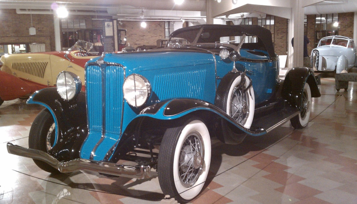 印第安纳州一名男子因试图开车撞警察而被射杀,被判16年监禁 印第安纳州一名男子因试图开车撞警察而被射杀,被判16年监禁