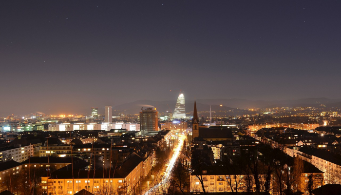 城市安置很好,但政府必须提高住房预算——巴彦 城市安置很好,但政府必须提高住房预算——巴彦