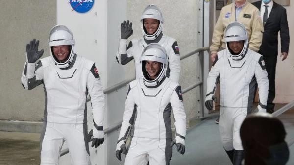 7号机组的火箭在推迟一天后发射到国际空间站