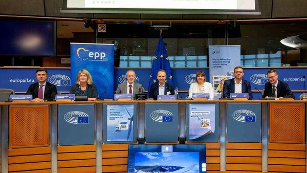 玩家辅助神器：“新九哥大厅开挂”详细开挂玩法