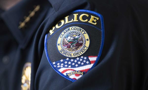 法院驳回了对联邦消防员在执行公务时被捕的刑事指控 法院驳回了对联邦消防员在执行公务时被捕的刑事指控