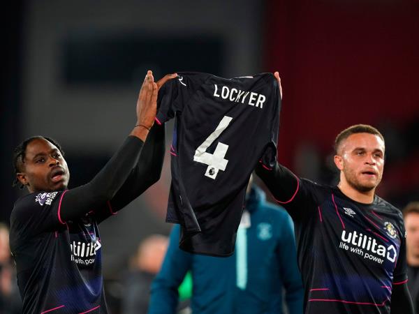 玩家辅助神器：“樱花之盛有挂吗”分享用挂教程