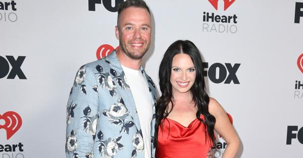 《爱情是盲目的》主演尼克·汤普森说，在这部剧播出两年后，他处于无家可归的边缘