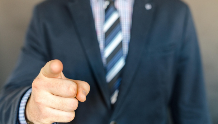 员工在WFH期间上厕所休息8分钟“请病假吧,”老板说 员工在WFH期间上厕所休息8分钟“请病假吧,”老板说