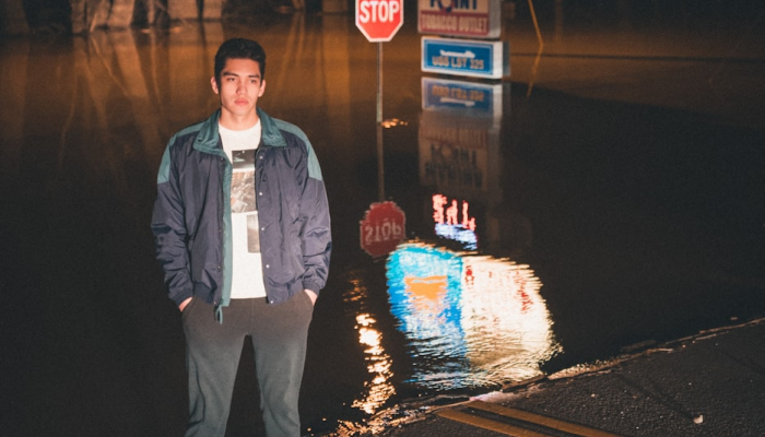 在密歇根州立大学枪击案中面对枪手的教授回忆起令人毛骨悚然的时刻 在密歇根州立大学枪击案中面对枪手的教授回忆起令人毛骨悚然的时刻