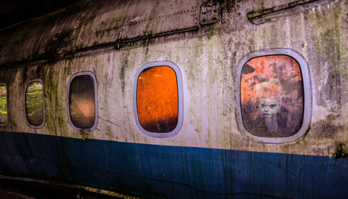 克什米尔巴士事故造成至少37人死亡,18人受伤 克什米尔巴士事故造成至少37人死亡,18人受伤