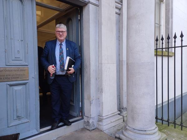 Supermac老板因酒店信用卡政策拒绝旅客而赢得“间接歧视”案