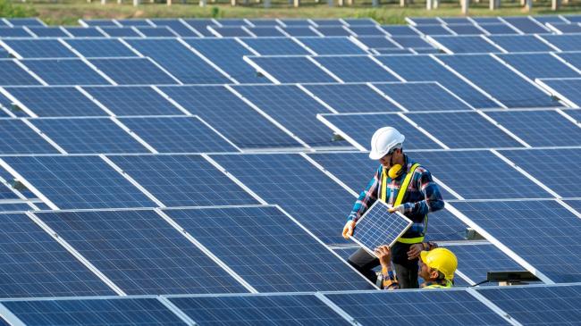 信号：欧洲最大的垃圾填埋太阳能发电厂在英国的招聘人数激增