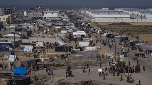 乔治·阿拉吉亚被誉为“他那一代最优秀的记者之一” 乔治·阿拉吉亚被誉为“他那一代最优秀的记者之一”