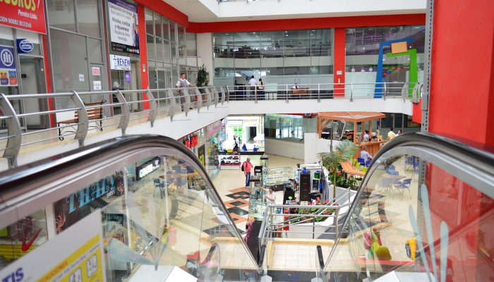 Al Meera阿曼和壳牌阿曼合作推出联合品牌商店 Al Meera阿曼和壳牌阿曼合作推出联合品牌商店