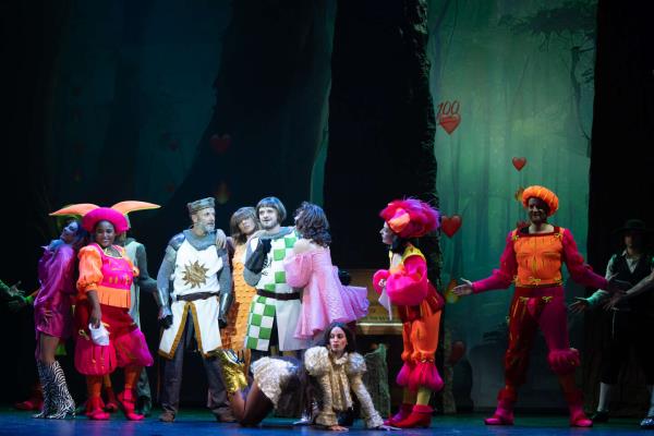 《火腿骑士》，一部巨蟒式的音乐喜剧来到巴黎