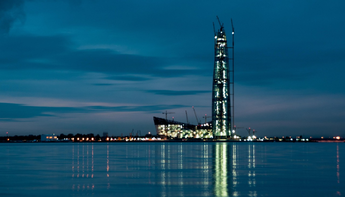 圣彼得堡附近的俄罗斯天然气终端发生火灾 圣彼得堡附近的俄罗斯天然气终端发生火灾