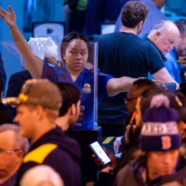 GAO表示，尽管有所改善，但TSA的员工敬业度问题仍然存在