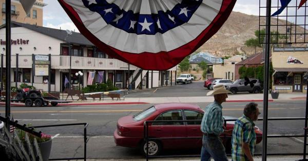 内华达州法院裁决修改县手工点票计划