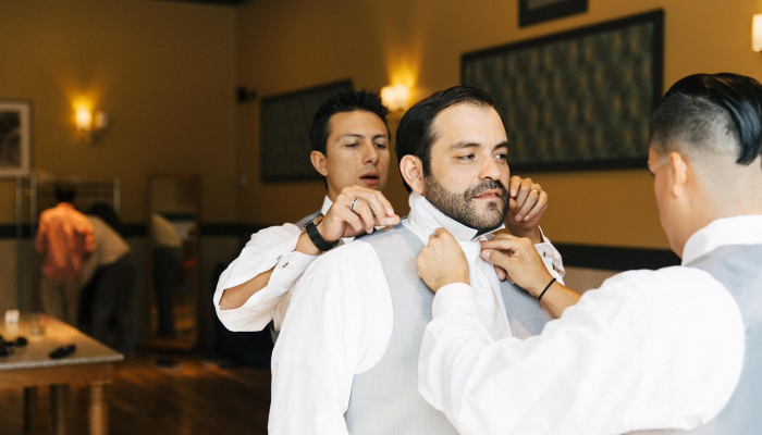 一名女子因朋友反对而取消与10岁大新郎的婚礼,几天后被吊死 一名女子因朋友反对而取消与10岁大新郎的婚礼,几天后被吊死