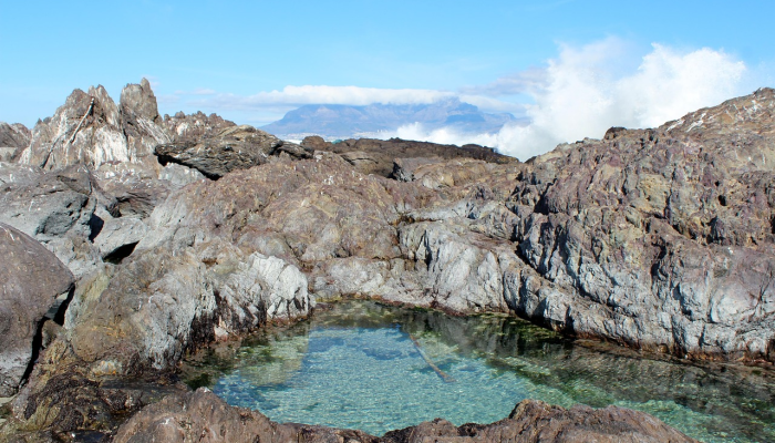 一名12岁的男孩在与家人度假时落入湍急的犹他河,不幸身亡 一名12岁的男孩在与家人度假时落入湍急的犹他河,不幸身亡