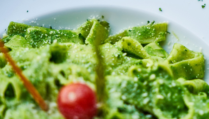 Romualdez警告“邪恶的”洋葱和大蒜囤积者：“我们正在紧盯着你的脖子”