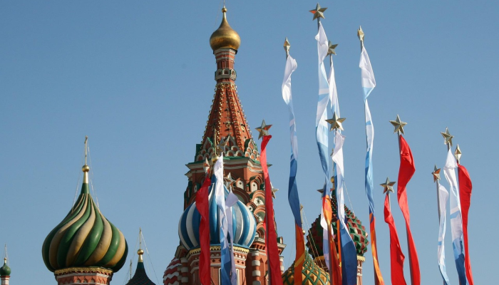 东正教庆祝圣诞节,但庆祝活动因冲突而蒙上阴影 东正教庆祝圣诞节,但庆祝活动因冲突而蒙上阴影