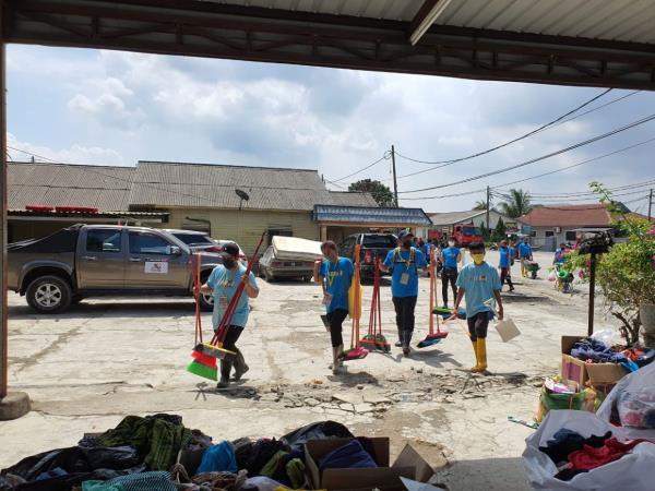 辅助神器“鑫豪天地小九如何开挂!详细分享装挂步骤
