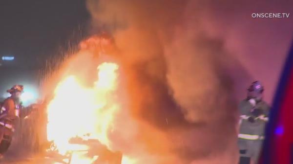 开挂辅助工具“钱柜手游有挂吗”其实确实有挂