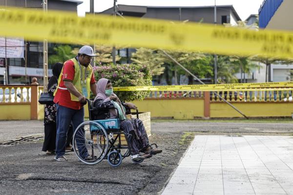 开挂辅助工具“友间十三张有挂么”(曝光透视必备猫腻) 开挂辅助工具“友间十三张有挂么”(曝光透视必备猫腻)