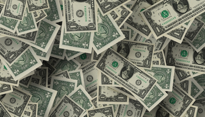 亚马逊最畅销的节省空间包每个售价0.92美元,非常适合存放应季衣物 亚马逊最畅销的节省空间包每个售价0.92美元,非常适合存放应季衣物