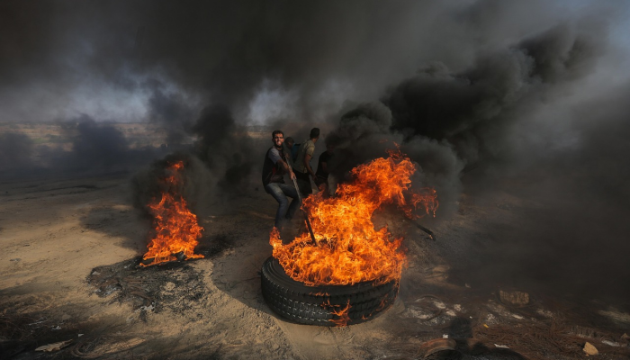 以色列正在扩大对加沙的进攻,迫使更多的巴勒斯坦人逃往南方 以色列正在扩大对加沙的进攻,迫使更多的巴勒斯坦人逃往南方